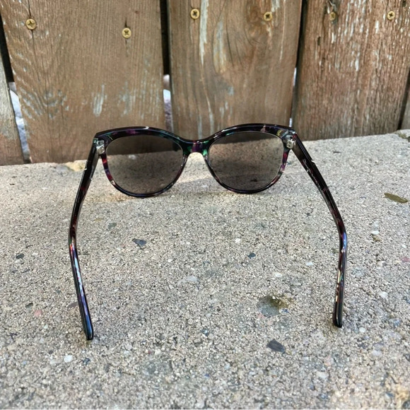 Prive Revaux Women’s Variegated purple black green  Reading Sunglasses - Picture 5 of 10